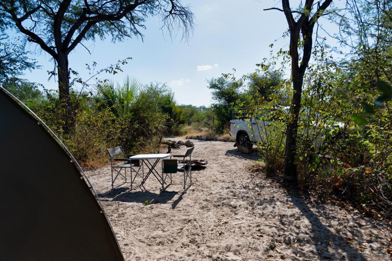 Semowi Lodge And Campsites Mirapene Exterior photo
