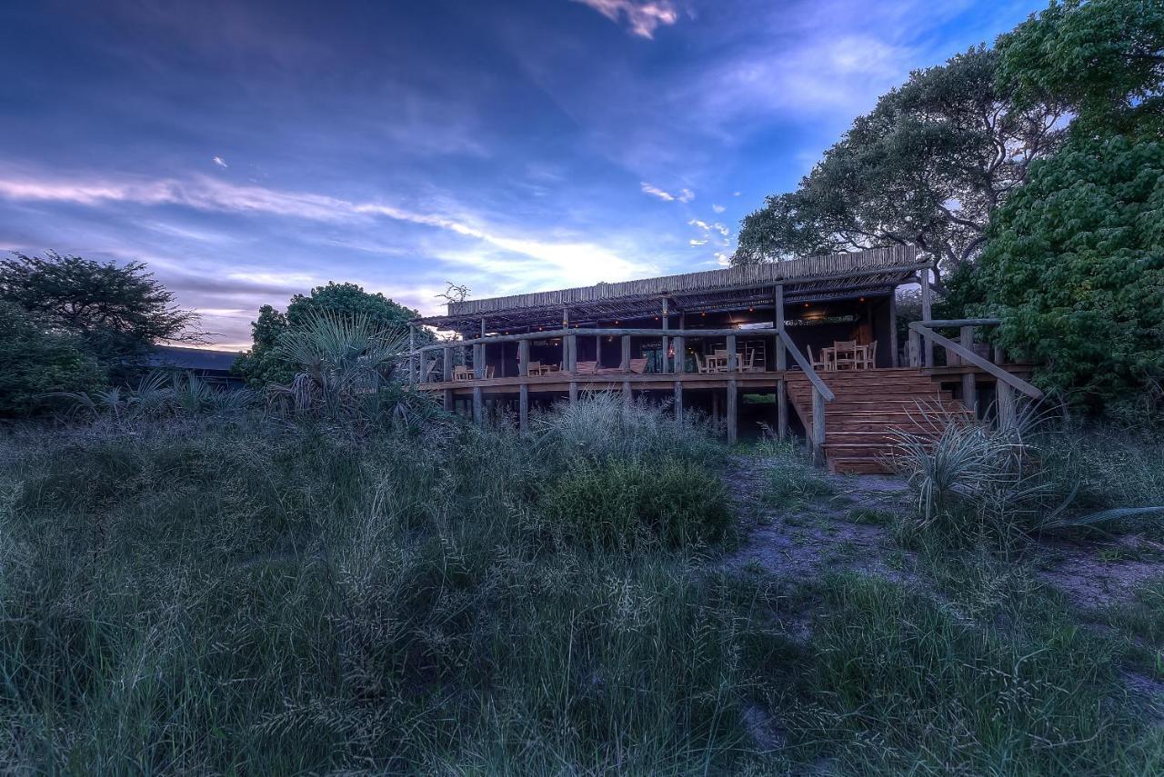 Semowi Lodge And Campsites Mirapene Exterior photo