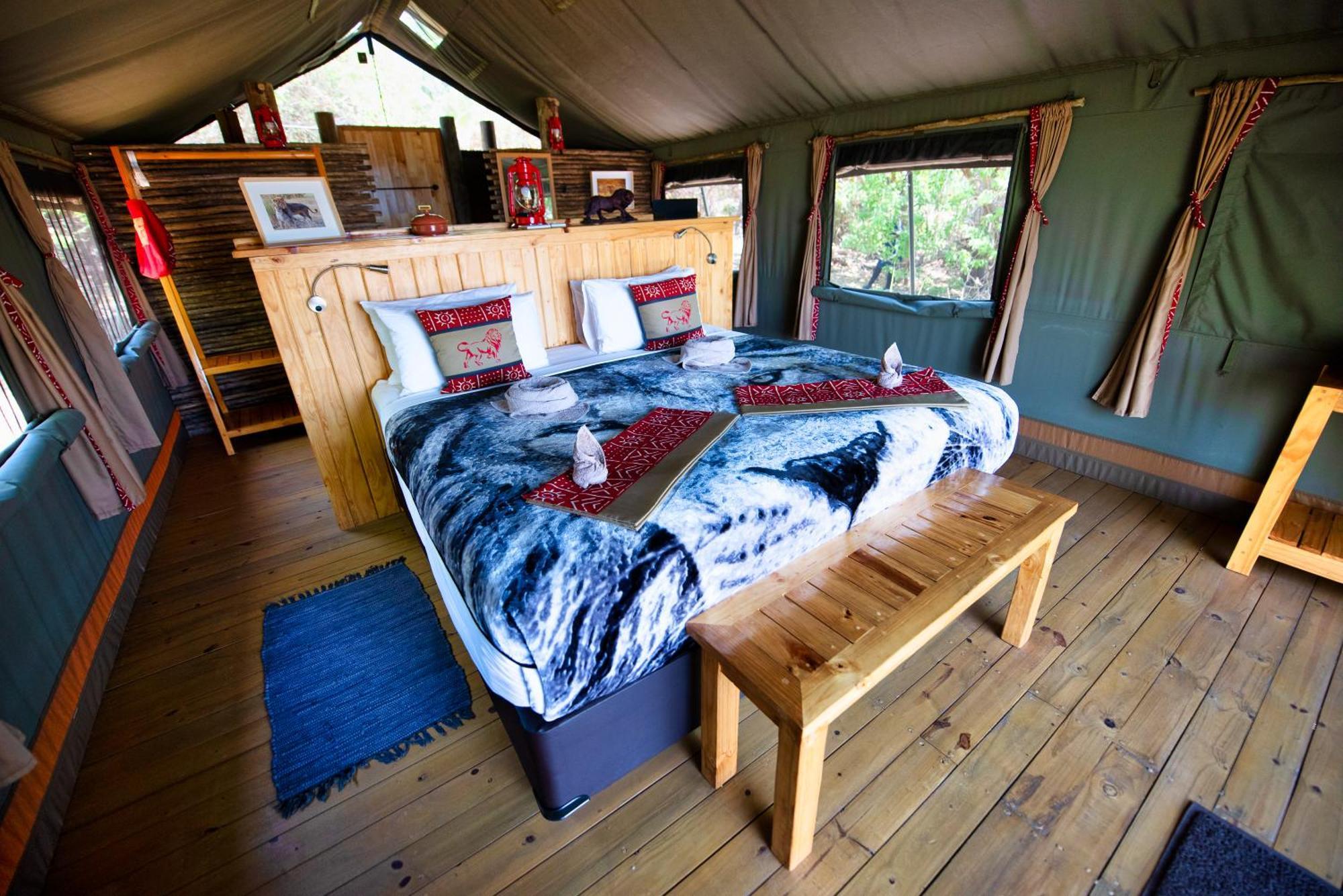 Semowi Lodge And Campsites Mirapene Room photo